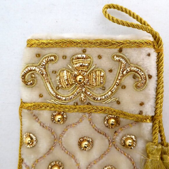 NEW 6” EMBROIDERED BEADED MINIATURE CHRISTMAS STOCKING ORNAMENT GIFT CARD HOLDER - Picture 5 of 14